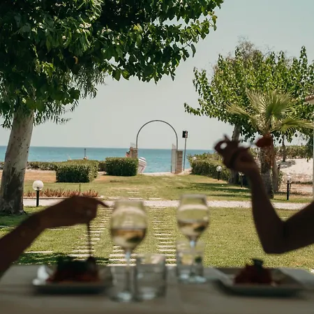 Villaggio Poseidon - & With Sea View In Nature Vakantiepark Santa Caterina Dello Ionio Marina