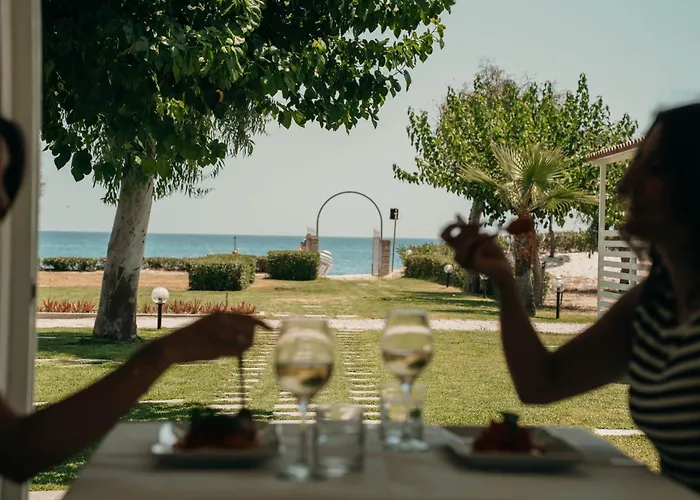 Villaggio Poseidon - & With Sea View In Nature פארק נופש Santa Caterina Dello Ionio Marina